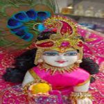 घर में विराजे लड्डू गोपाल को इस तरह लगाएं भोग, जानें नियम