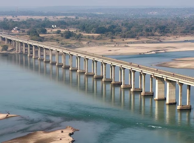 कानपुर में गंगा नदी पर नए सेतु निर्माण को योगी कैबिनेट की मंजूरी