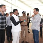 प्रधानमंत्री के कार्यक्रम की तैयारियों में जुटे अधिकारी, मुख्य सचिव ने परखी व्यवस्थाएं