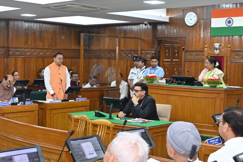 मदरसों के बच्चों को आधुनिक शिक्षा से जोड़ने का काम किया गया : मुख्यमंत्री धामी