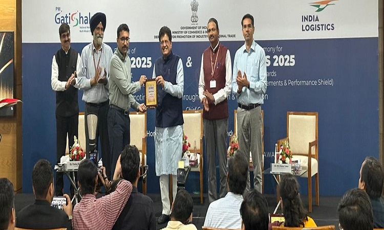 लीड्स 2025 रैंकिंग में उत्तर प्रदेश को मिला ‘एग्जेम्प्लर’ अवार्ड