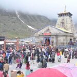 केदारनाथ धाम यात्रा में तेजी से बढ़ रही श्रद्धालुओं की संख्या, टूट रहे पुराने रिकॉर्ड