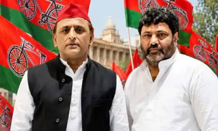रुचि वीरा विवाद के बीच सपा को बड़ा झटका, कमाल अख्तर ने दिया इस्तीफा