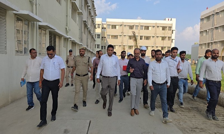 धामी सरकार की बड़ी सौगात: सिर्फ 3 लाख रुपये में मिलेगा आधुनिक फ्लैट, रुद्रपुर में तैयार हुई 1872 आवासों की बड़ी परियोजना