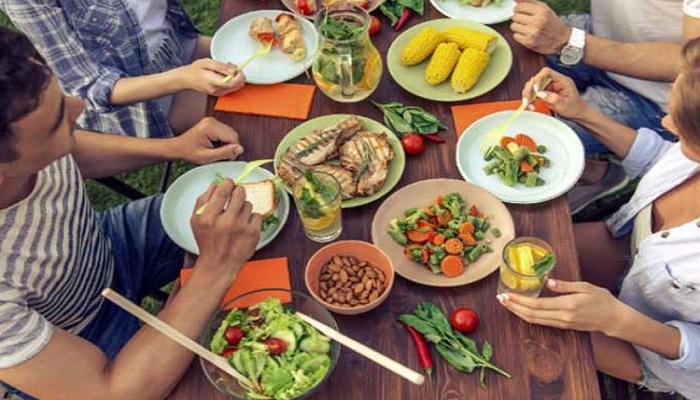 दही का सेवन सेहत के लिए होता है खतरनाक, जानें जरूर