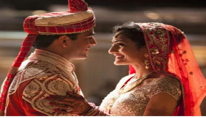 रेखाएं बताती है कैसा बीतेगा आपका विवाहित जीवन