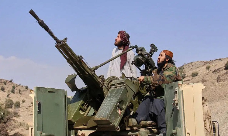 अफगानिस्तान की जवाबी कार्रवाई, पाकिस्तान में ISIS ठिकानों पर हवाई हमला