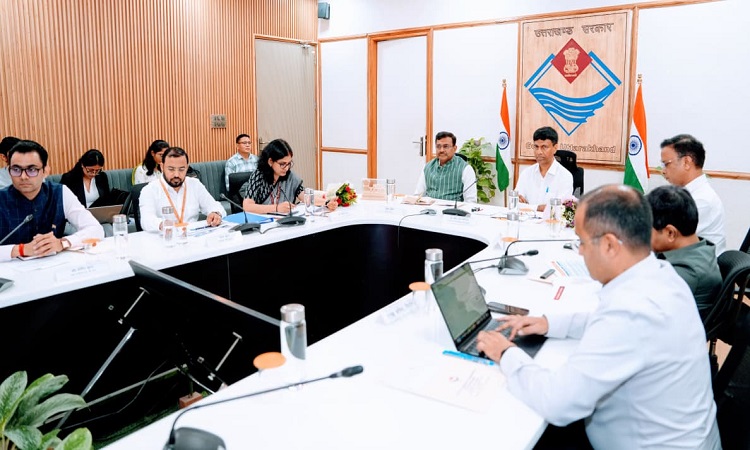 मुख्य सचिव बोले- दूरस्थ इलाकों तक स्वास्थ्य सेवाएं पहुंचाना प्राथमिकता
