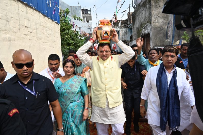 भगवानपुर से ‘समरसता संकल्प अभियान’ का शुभारंभ, सीएम धामी बोले— जन्म नहीं, श्रेष्ठ कर्म बनाते हैं व्यक्ति को महान