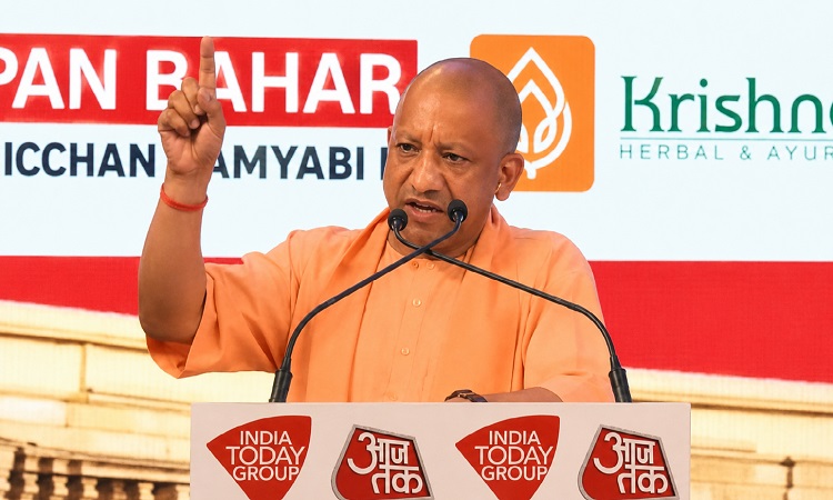 हिंदू आस्था पर प्रहार करने वाले आज आस्था की बात कर रहे हैं: मुख्यमंत्री योगी