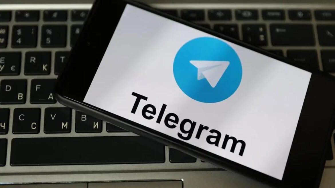 WhatsApp के बाद Telegram-Signal की बढ़ीं मुश्किलें, यूजरनेम फीचर पर सरकार का शिकंजा