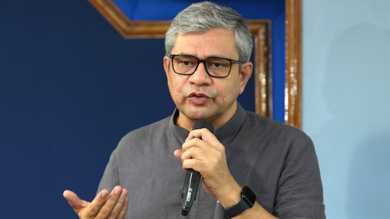 भारत की आर्थिक विकास यात्रा के चार स्तंभों से यूपी में निवेश की अपार संभावनाएं: अश्विनी वैष्णव
