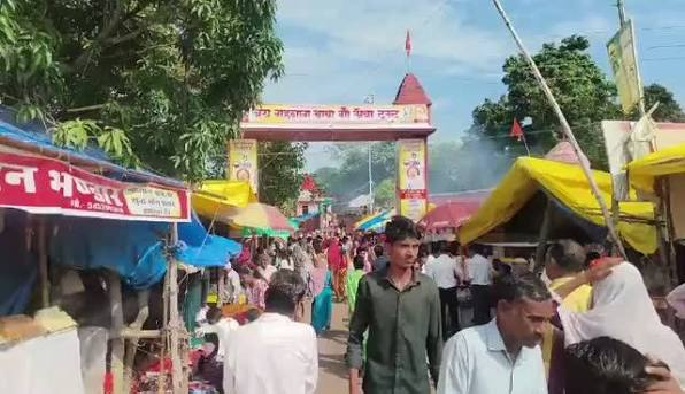 सावन के पहले सोमवार पर शिवमय हुई रामनगरी, सरयू से शिवालयों तक उमड़ा आस्था का सैलाब