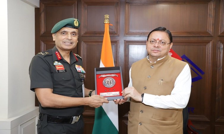 मुख्यमंत्री से महानिदेशक एनसीसी ने की शिष्टाचार भेंट