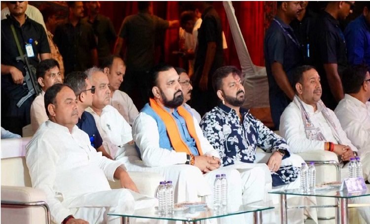 बिहार में बनेगी फिल्म सिटी, 54 फिल्मों को मंजूरी; भोजपुरी कलाकारों से सीएम की खास अपील