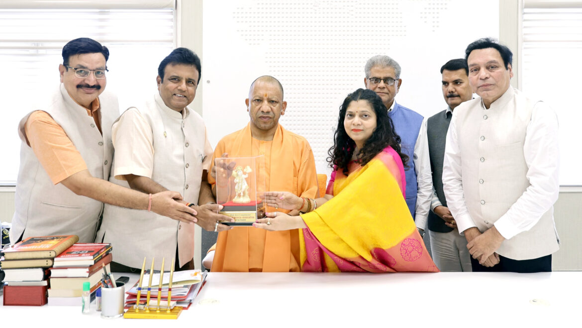 आईएमए के प्रतिनिधिमंडल ने मुख्यमंत्री योगी से की मुलाकात