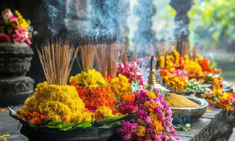 इन के बिना अधूरी होती है हर पूजा, प्रसन्न होते है देवी-देवता