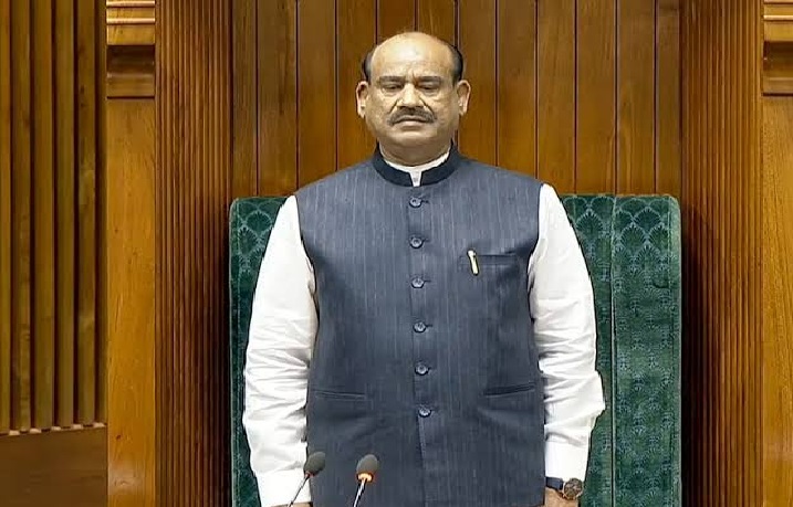संसद का मानसून सत्र समाप्त, हंगामे के बीच लोकसभा में पारित हुए 12 विधेयक