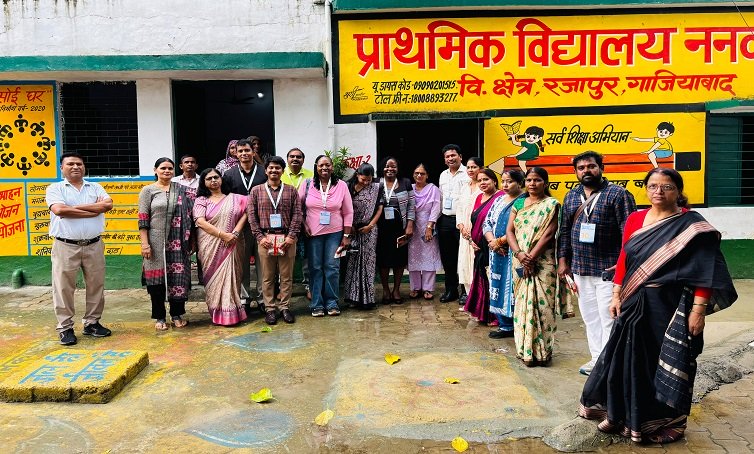 योगी सरकार के निपुण मॉडल को समझने गाजियाबाद पहुंचे पांच देशों के प्रतिनिधि, 11 परिषदीय विद्यालयों में देखा कक्षा शिक्षण