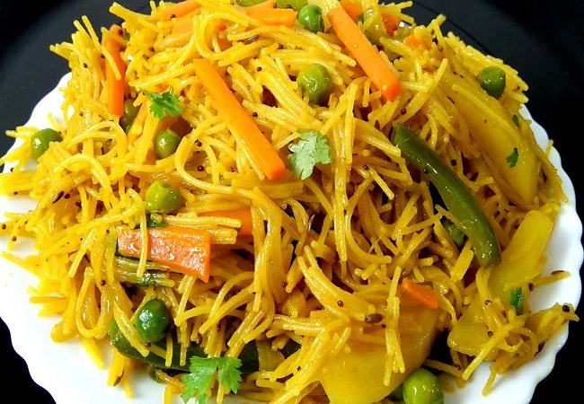 कभी भी बनाएं नमकीन सिवई, स्वाद ऐसा की रोज खाने का करेगा दिल