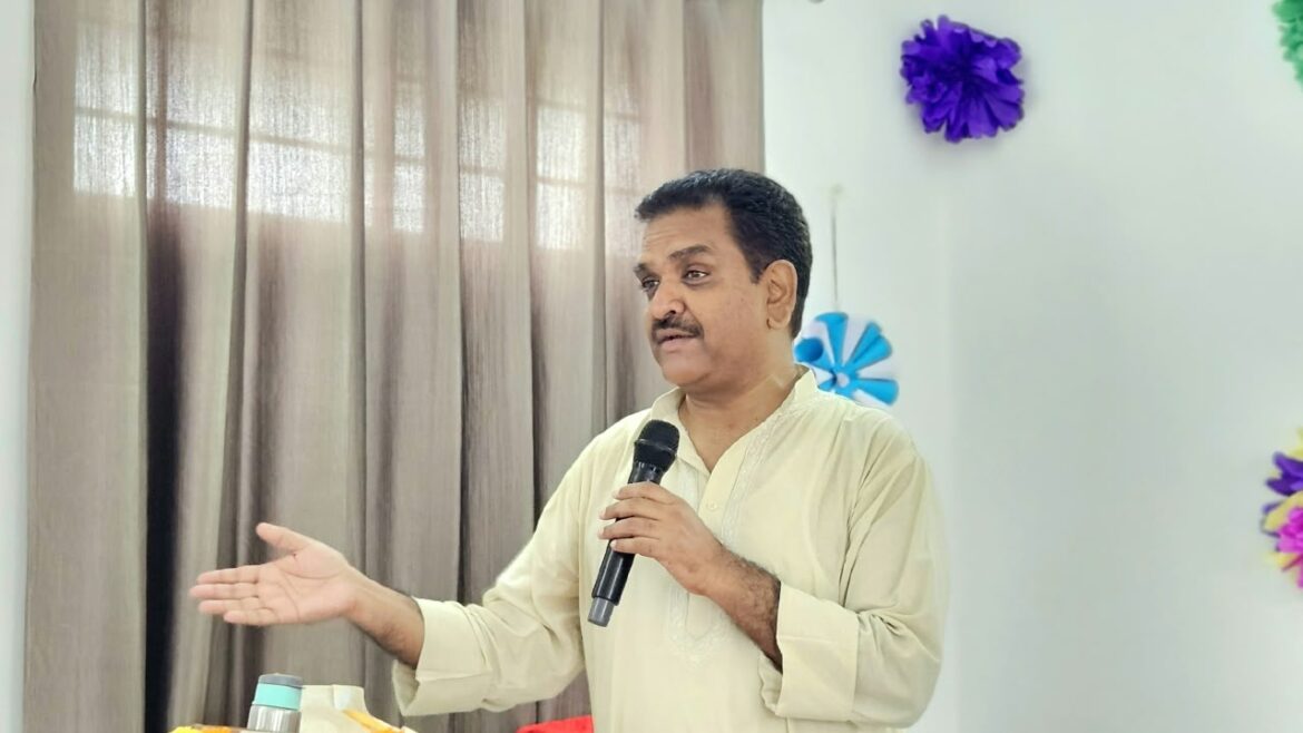 हमारी बेटियों में है अपार प्रतिभा और आत्मविश्वास : असीम अरुण