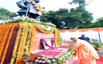 CM Yogi paid tribute to Pandit GB Pant on his 139th birth anniversary