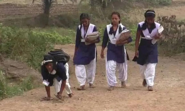 दिव्यांग छात्राओं के सपनों को मिलेगी रफ्तार, 40 प्रतिशत दिव्यांगता पर भी ई-ट्राइसाइकिल