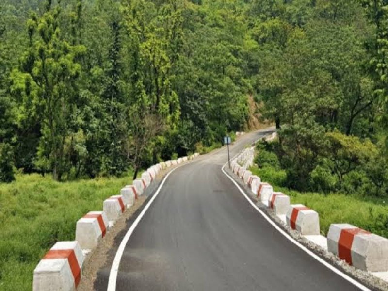 PMGSY ने उत्तराखंड के दुर्गम गांवों की बदली तस्वीर, 21,915 किमी सड़कों का नेटवर्क तैयार