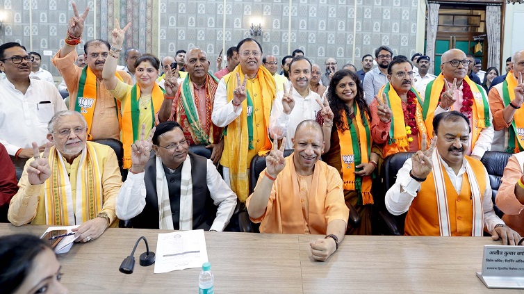 राष्ट्र की प्रगति को नई गति प्रदान करने में महत्वपूर्ण योगदान देंगे नवनिर्वाचित सदस्य: मुख्यमंत्री
