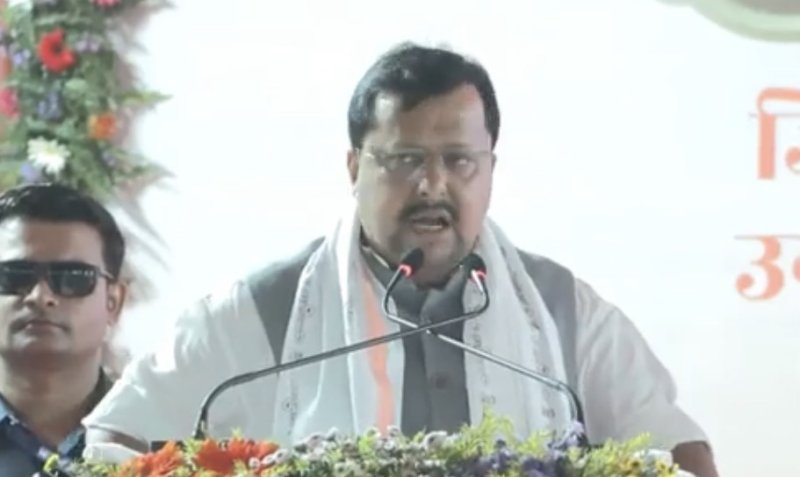 कांग्रेस के शहजादे विरासत से आए, मोदी जनादेश से प्रधानमंत्री बने: नितिन नवीन