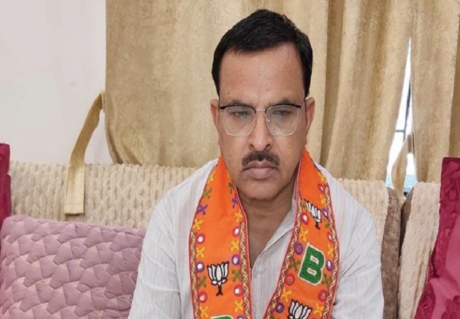 सपा के पीडीए का मतलब परिवार, धनबली और अपराधी: प्रकाश पाल
